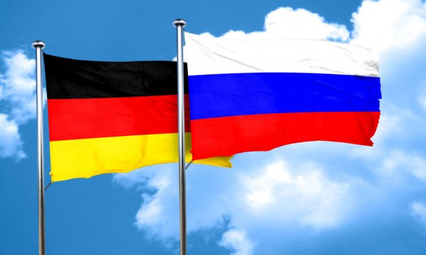 depositphotos_112806898-stock-photo-german-flag-with-russia-flag (600x360, 26Kb)
