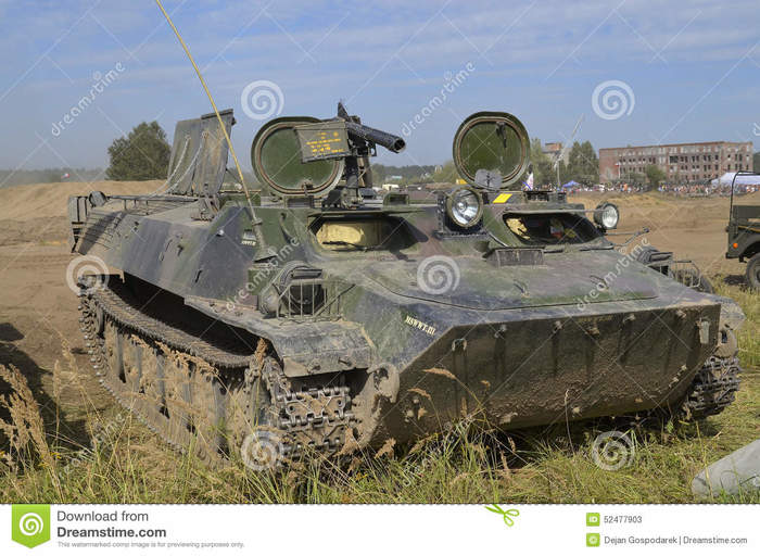 armored-personnel-carrier-international-gathering-military-vehicles-borne-sulinowo-poland-event-held-every-year-52477903 (700x512, 68Kb)