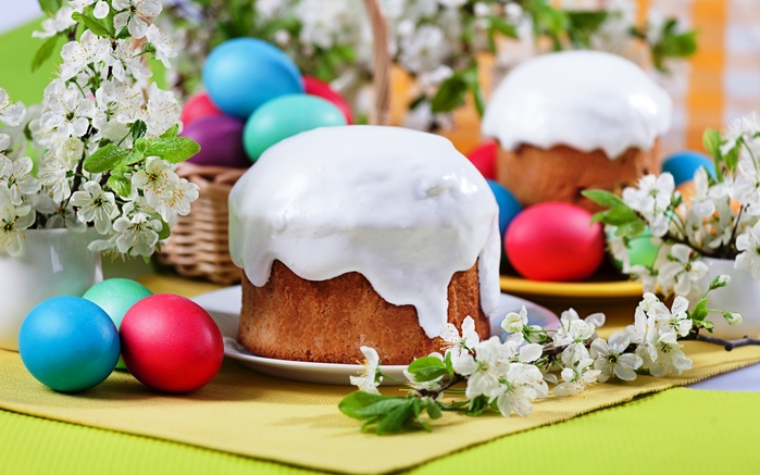 5152557_Holidays_Easter_Baking_Kulich_Eggs_519217_2880x1800 (700x437, 227Kb)