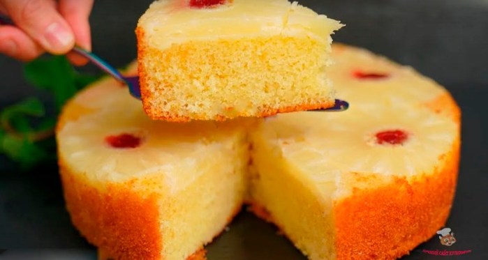 2835299_Prostoi_domashnii_pirog_s_ananasami1 (700x373, 44Kb)
