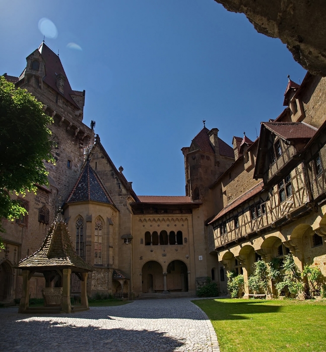 2714816_burgkreuzenstein8 (647x700, 328Kb)