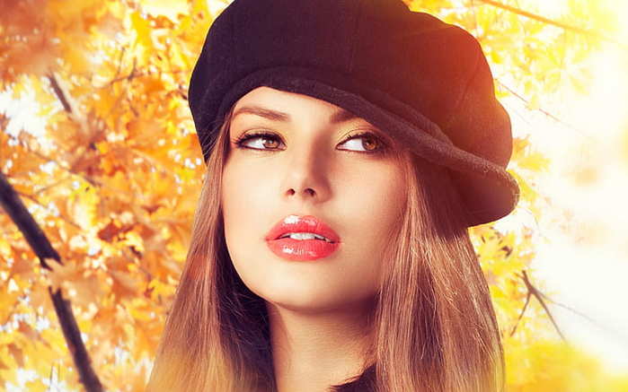 7313171_beautifulgirlintheautumnseasonwomensblackcapwallpaperpreview (700x437, 36Kb)