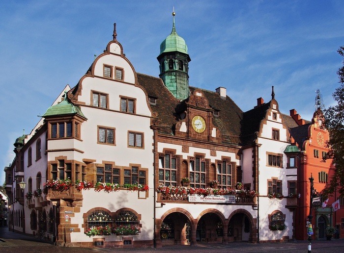 Neues_Rathaus_(Freiburg)_4029 (900x716, 150Kb)