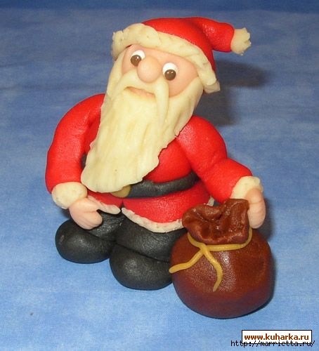Санта Клаус из марципана. Пошаговый фото мастер-класс (1) (454x500, 114Kb)