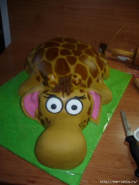 Детский 3d торт «Жираф» из сахарной мастики (18) (450x600, 102Kb)
