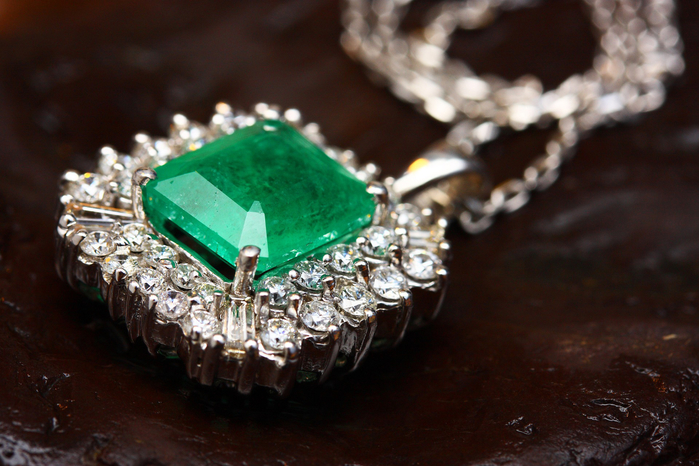 emerald-jewellery (700x466, 385Kb)