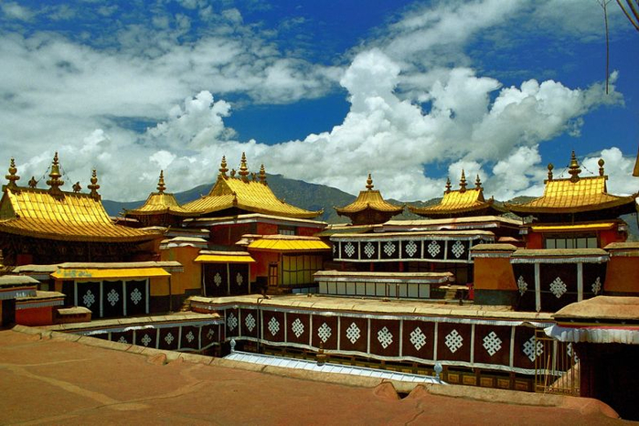 Dvorec-Potala-v-Tibete-flickr.com-reurinkjan (700x466, 396Kb)