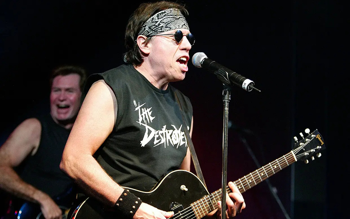 george-thorogood (700x437, 243Kb)