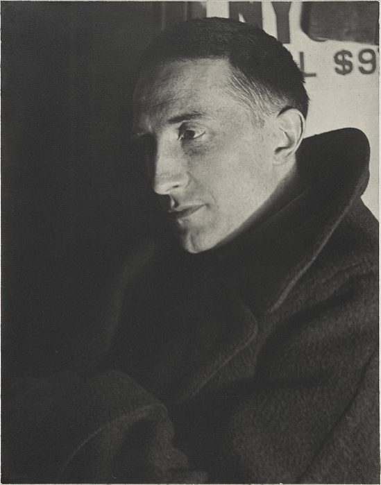 1920-1921 Man Ray - Portrait of Marcel Duchamp, gelatin silver print, Yale University Art Gallery.jpg (549x700, 78Kb)