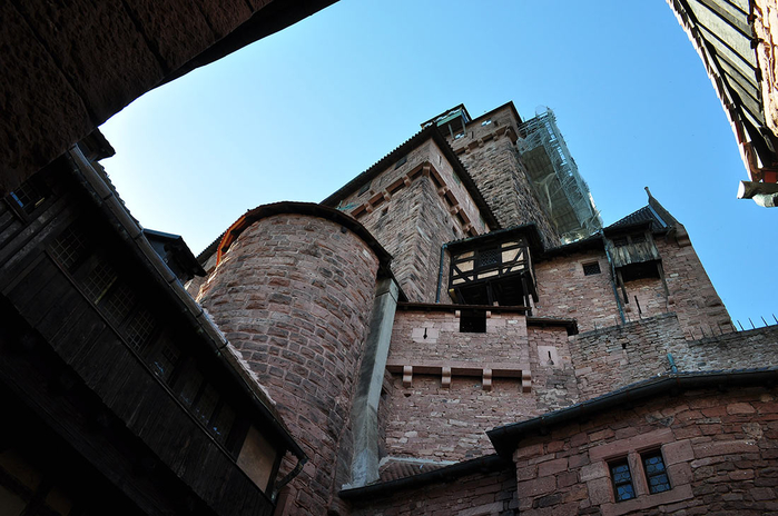 chateau-du-haut-koenigsbourg-12 (700x464, 332Kb)