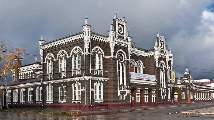 0-0 Драматический театр Димитровград (700x393, 289Kb)