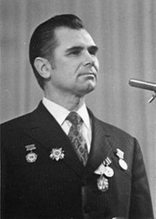 besedin-va-foto (499x700, 117Kb)