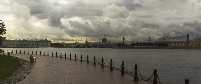 landscape-sea-city-cityscape-lake-water-reflection-sky-skyline-evening-river-grey-Canon-gloomy-horizon-panorama-summer-Russia-gold-cathedral-Bank-perspective-palace-North-Hermitage-highlights-estate-2014-cloud-tree- (700x293, 73Kb)