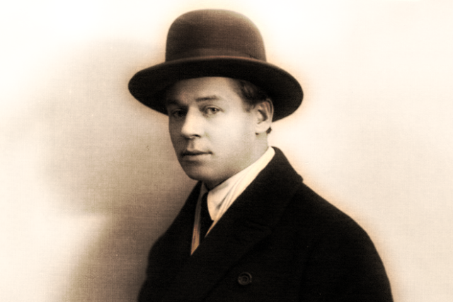 6587769_Sergei_Esenin3 (640x427, 300Kb)