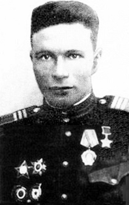 1921Kucherov Petr Vlad 2017e (441x700, 119Kb)