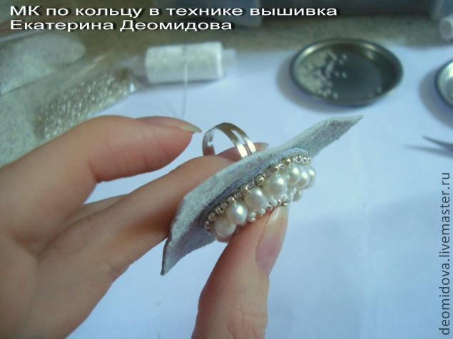 Бисероплетение. Создание кольца в технике вышивка (25) (635x476, 135Kb)
