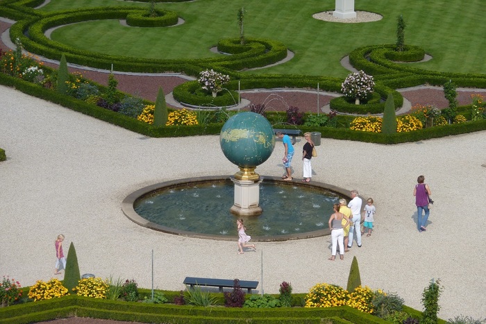 Palace_Park_at_Het_Loo_in_Apeldoorn,_the_Netherlands_-_3 (900x667, 146Kb)