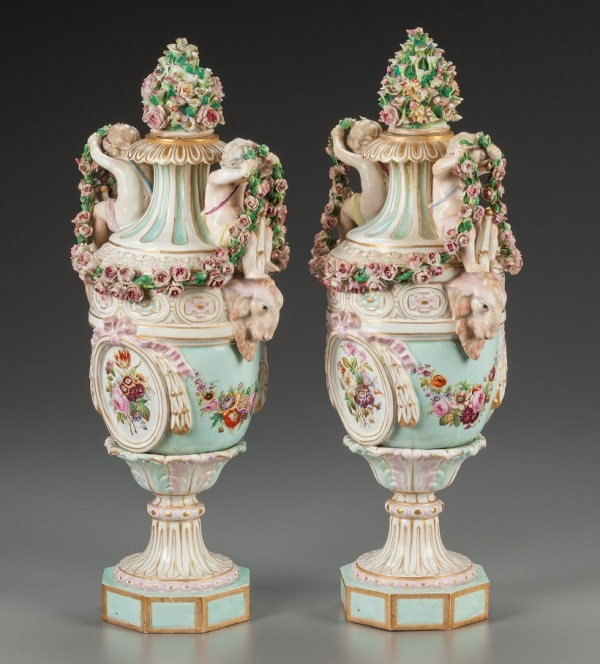 A Pair of Continental Porcelain (600x664, 293Kb)