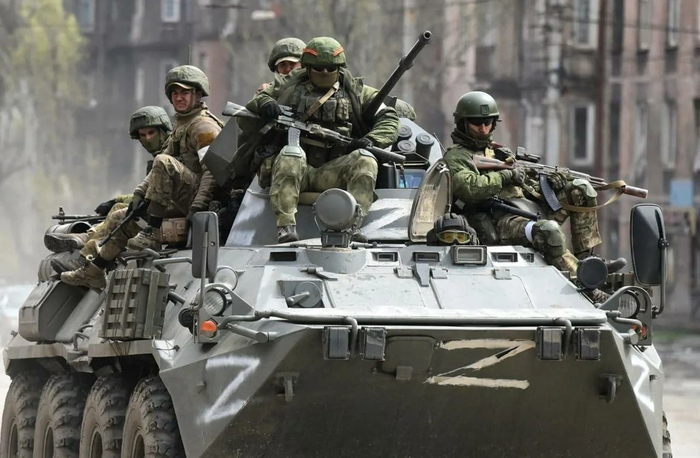 24-11-2022-poslednie-novosti-s-ukrainy-massirovannyj-udar-po-ukraine-oborona-svatovo-informaciya-s-mest-boev-21-video (700x458, 278Kb)