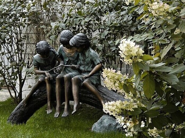 садовая скульптура (700x525, 149Kb)