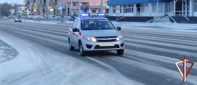 7290319_V_Ugre_Rosgvardiya_po_goryachim_sledam_raskrila_grabyoj (640x279, 32Kb)