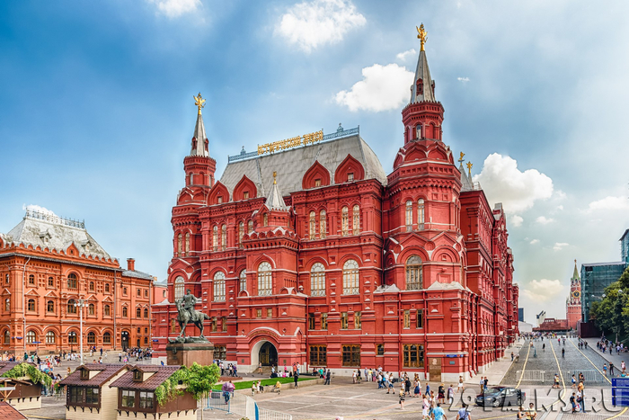001_Klub_puteshestviy_Pavla_Aksenova_Rossiya_Moskva_Gosudarstvennyy_istoricheskiy_muzey_State_Historical_Museum_Red_Square_Moscow_Foto_marcorubino-Dep (700x467, 434Kb)