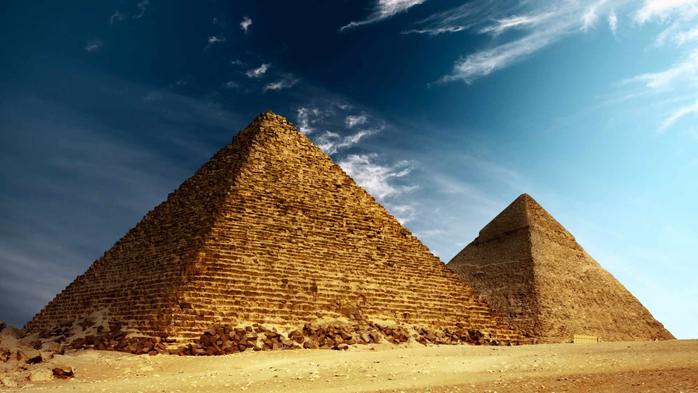 piramidy-v-pustyne (700x393, 276Kb)