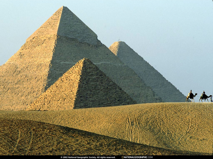 pyramids_of_giza__giza__egypt__1990 (700x525, 454Kb)