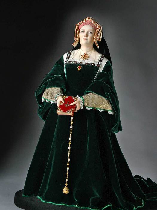001.004. Catherine of Aragon -   (525x700, 32Kb)