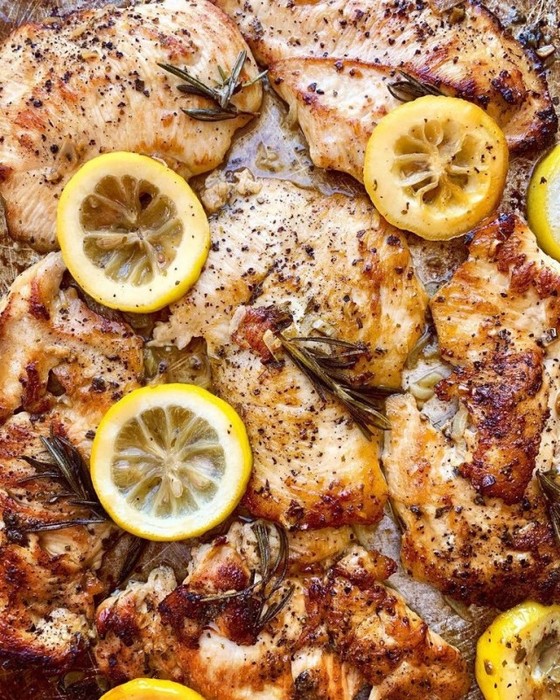 7357090_zapechennajakuricaslimonomirozmarinomimagesbig (560x700, 186Kb)