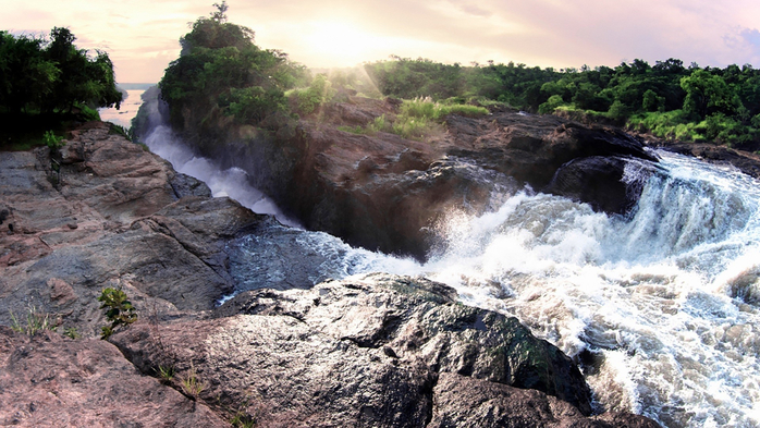 Murchison or Kabalega Falls from the top, Murchison Falls National Park, Uganda (700x393, 389Kb)