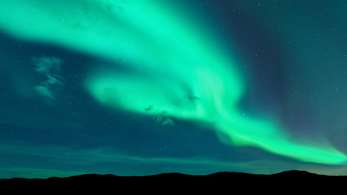 Night landscape with aurora borealis, Lofoten islands, Norway (700x393, 238Kb)