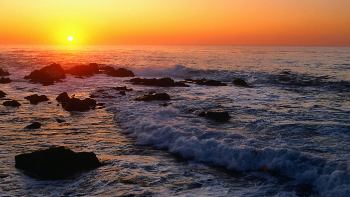 Pacific Ocean Sunset, Monterey, California (700x393, 370Kb)