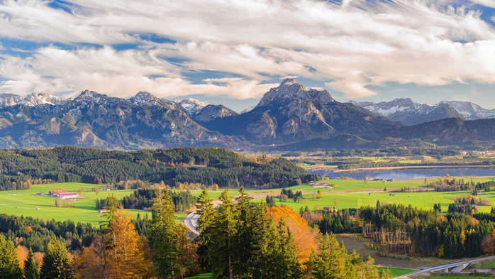 Panoramic landscape in Bavaria with Forggensee lake near Füssen and Allgäu Alps, Germany (700x393, 423Kb)