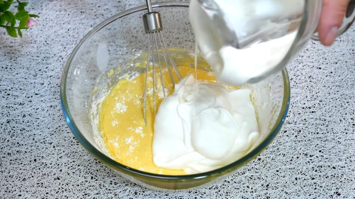 пирог-суфле на йогурте2 (700x393, 292Kb)