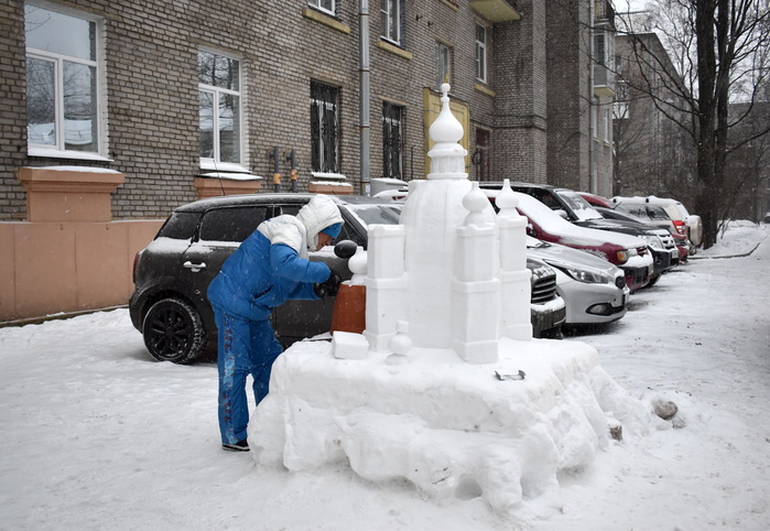 Снежные-скульптуры-на-Ланском,-11-дек-2023-(9) (700x482, 324Kb)