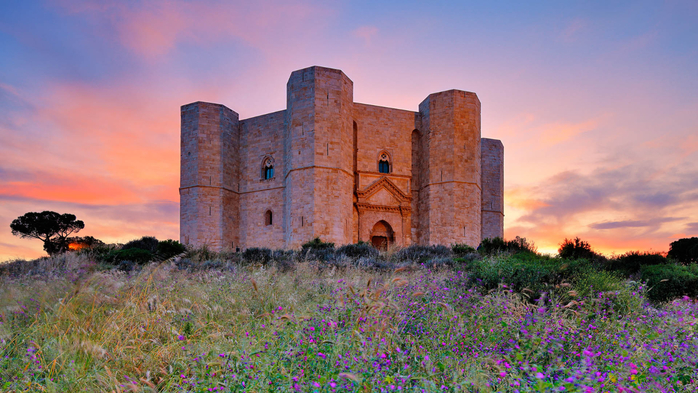 Castel del Monte castle surrounded by its pristine landscape, Murge, Bari, Apulia, Italy (700x393, 409Kb)