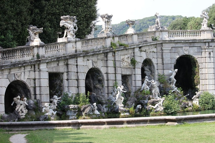 Caserta_Fuente_de_Eolo_03 (900x666, 175Kb)