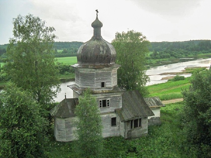Возгрецовская (в 1917 г.- Ростовское). Ильинская ц., 1756 г. (700x525, 144Kb)