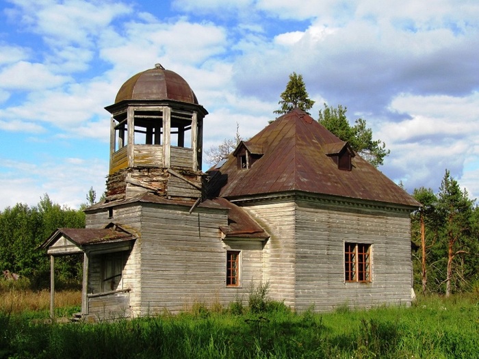 Спицинская. Никольская единоверческая ц., 1866 г. (фото 1) (700x525, 149Kb)