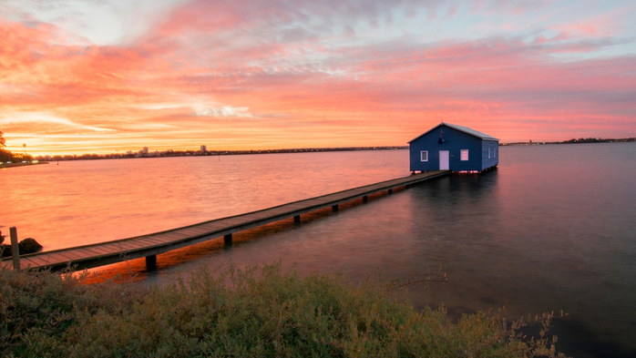 Sunrise at Matilda bay boat shed, Swan River, Perth, Western Australia (700x393, 294Kb)