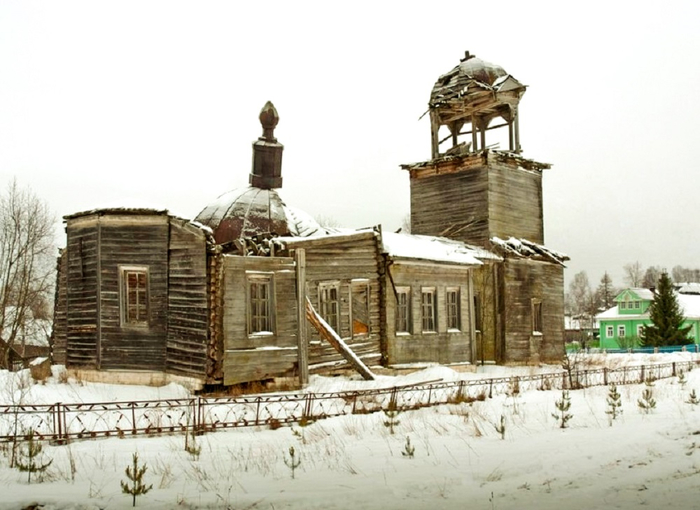 Погост (Селецкий Погост). Введенская ц., 1845 г. Колокольня 1872 г. (700x510, 287Kb)