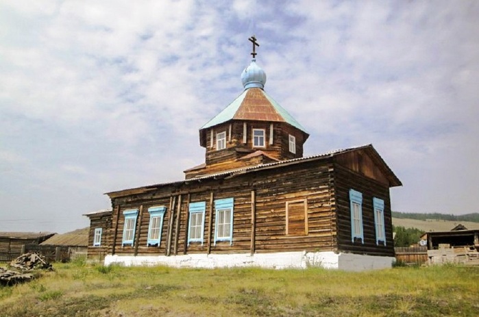 Байкальское. ц. Иннокентия Иркутского, н. ХХ в. (700x463, 96Kb)