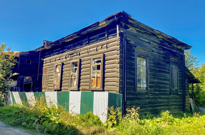 Иркутск. Церковь Иоанна Богослова, 1858 г. при архиерейской даче (700x461, 359Kb)