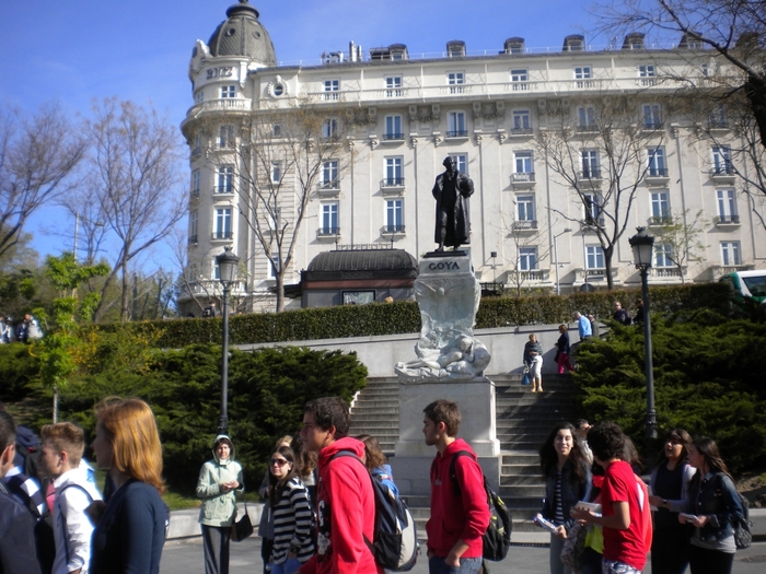 4878453_madrii15_1_ (700x525, 327Kb)