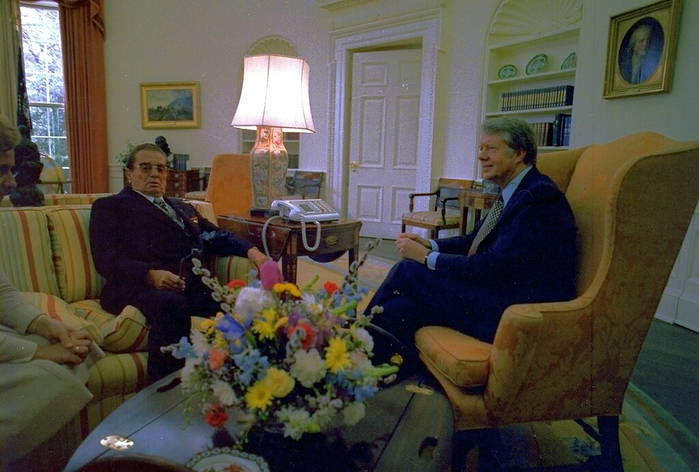 Josip_Broz_Tito02 (700x472, 363Kb)