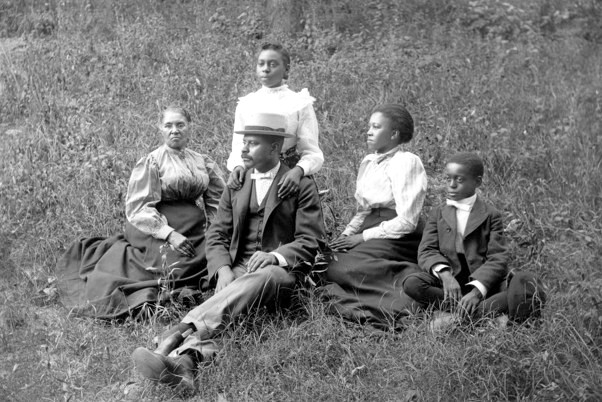 сша Семья афроамериканцев в штате Джорджия, США 1901 год (602x402, 150Kb)