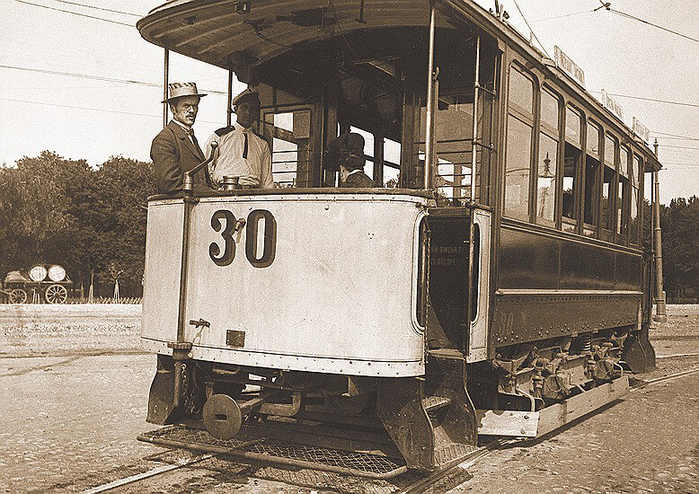  оссия Один из первых московских трамваев, 1903 (700x494, 490Kb)