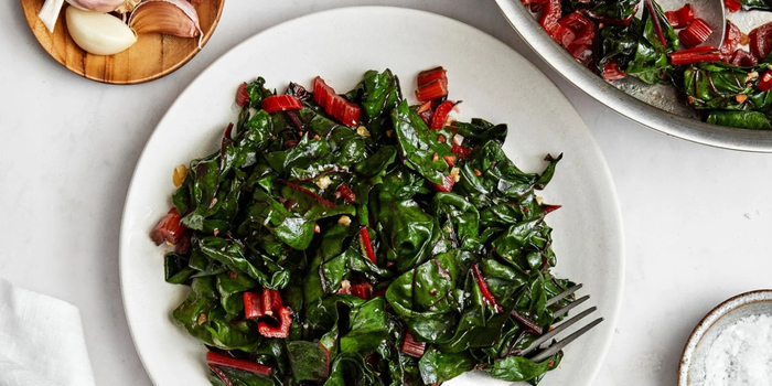 Garlic-Sauteed-Swiss-Chard-7-1024x1536 (700x350, 276Kb)