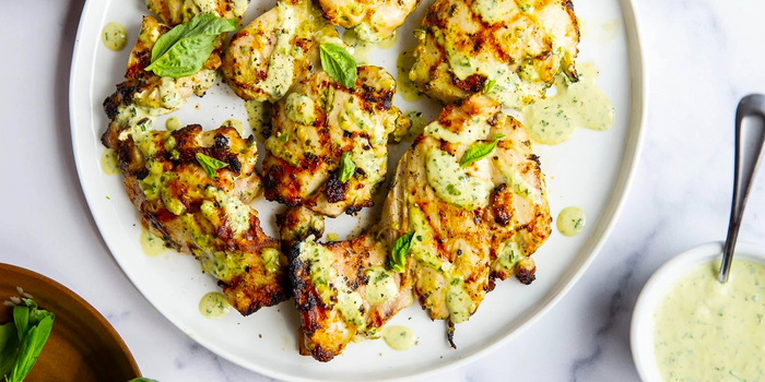 Green-Goddess-Grilled-Chicken-Plated-Right (700x350, 326Kb)